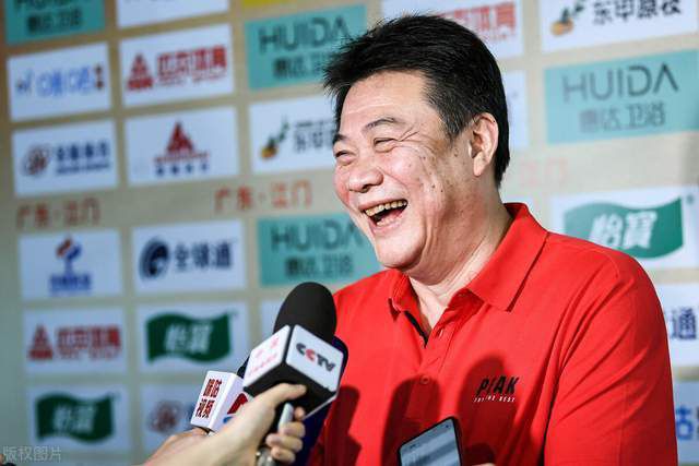 ”“间谍不会在脸上写字，他可能是你身边的热心网友，可能是高水平的海外学者，也可能是和你关系密切的军事发烧友。